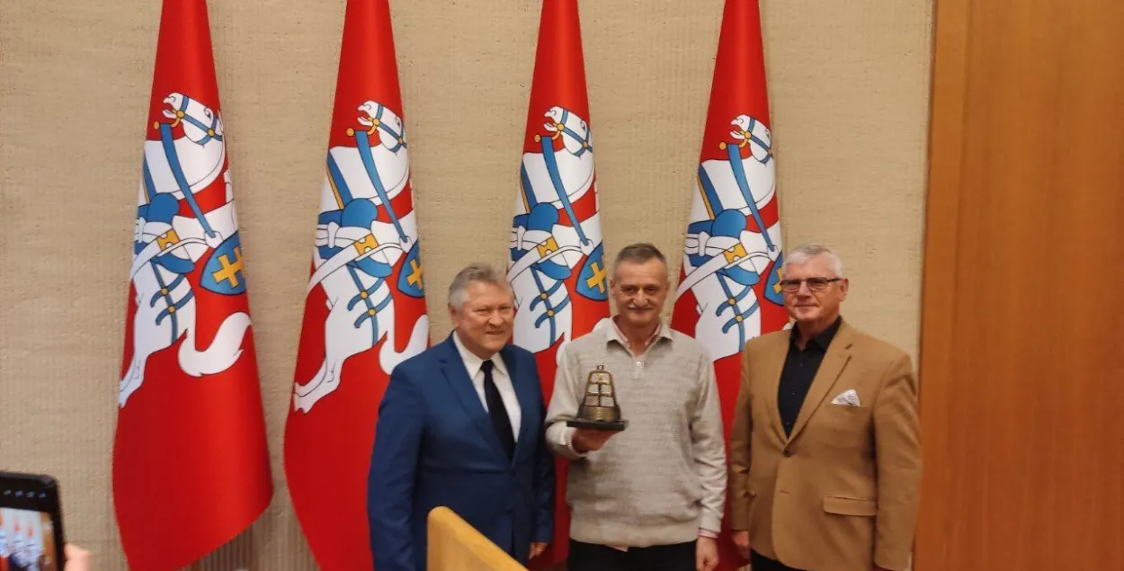 Олег Груздилович стал лауреатом литовской премии / t.me/bajby
