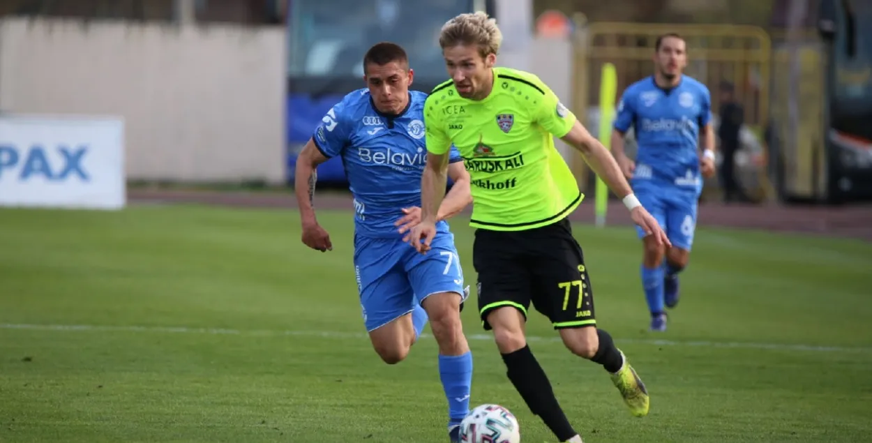 "Горнякам" немного не хватило, чтобы добраться до финала / vk.com/fcshakhterby​
