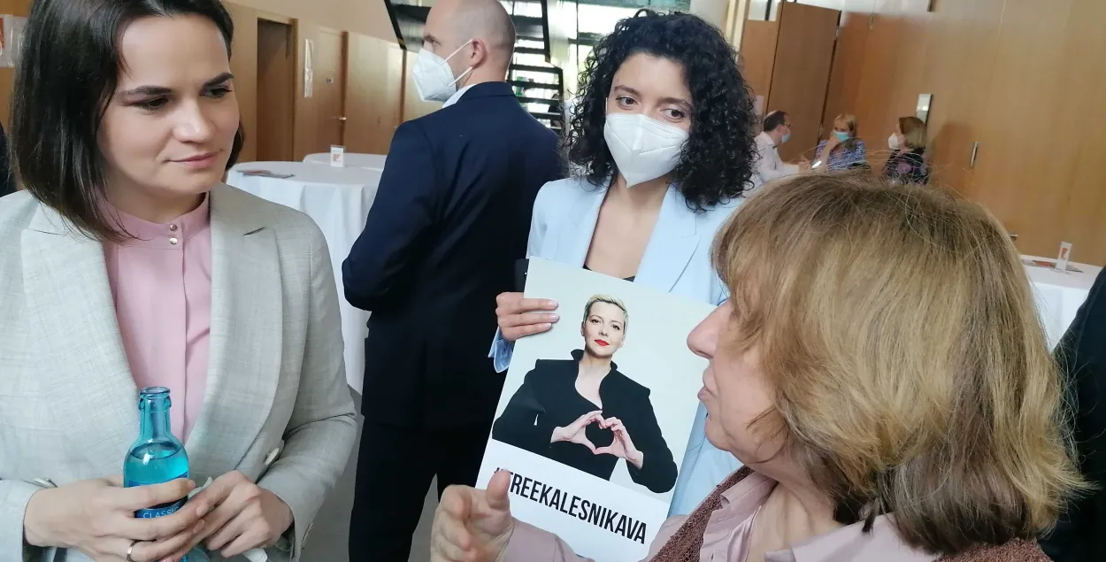Светлана Тихановская и Светлана Алексиевич на "Berlinale" / Белсат​