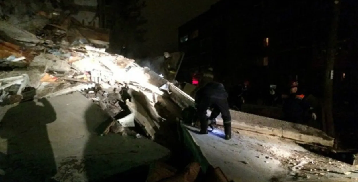 У жылым доме ў Яраслаўлі ад выбуху газу абрынулася пяць паверхаў 