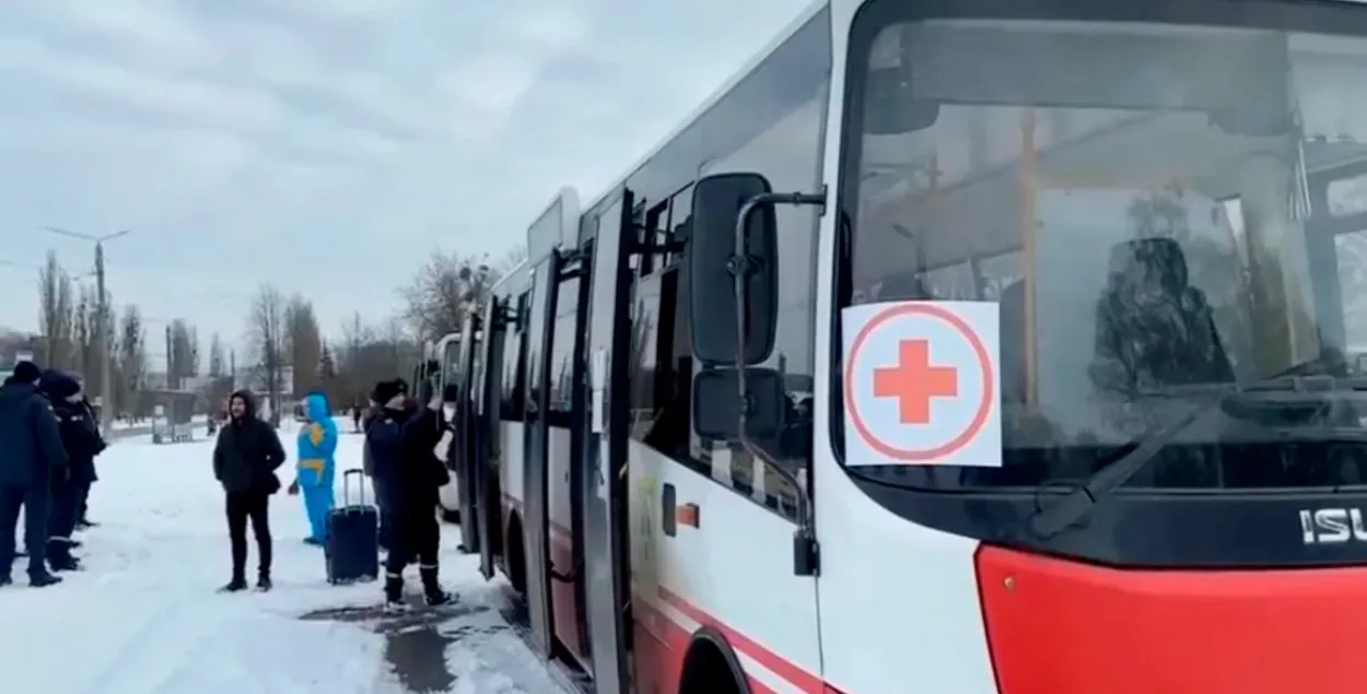 Гуманітарныя калідоры сёння дзейнічаюць толькі ў Сумскай вобласці