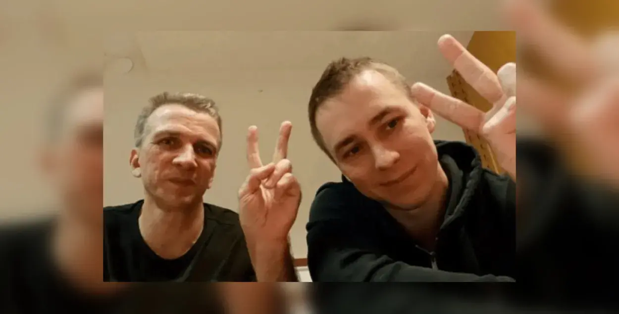 Бацька і сын Кузнечыкі / nv-online.info
