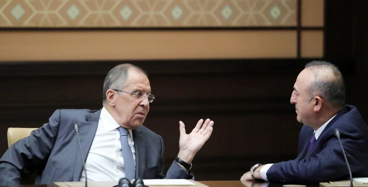  Турция пытается организовать новую встречу глав МИД Украины и России