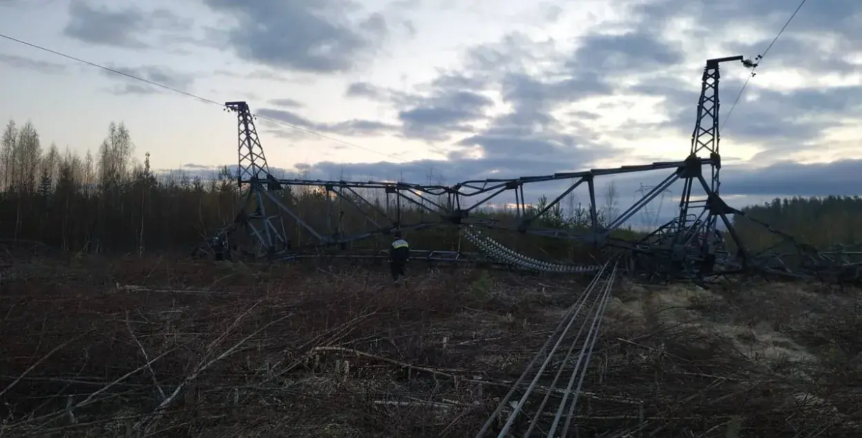 Падарваная апора ЛЭП / t.me/drozdenko_au_lo
