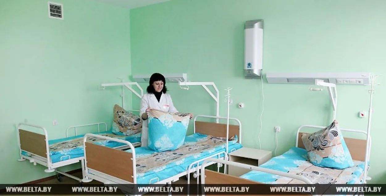 Мінздароўя сказала, як будуць працаваць лякарні і паліклінікі ў красавіку-траўні