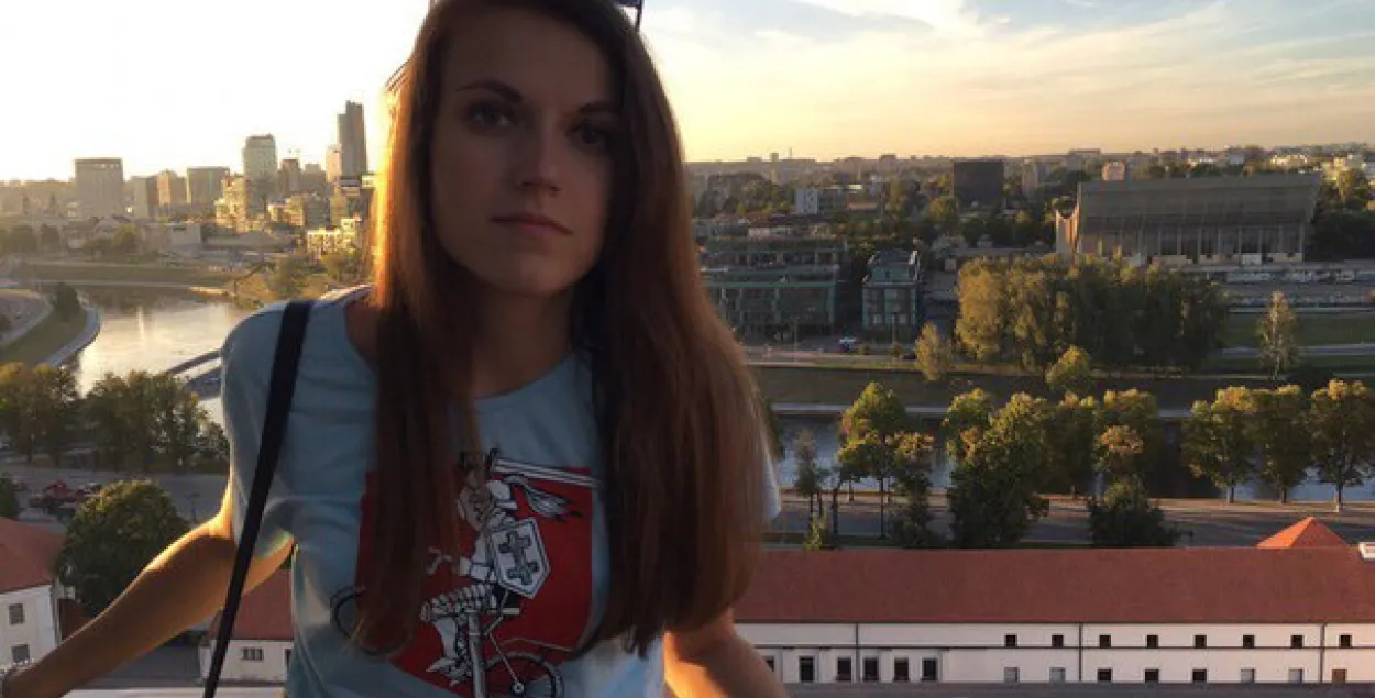 Жонка затрыманага за "масавыя беспарадкі" сказала, у якіх умовах яго трымаюць