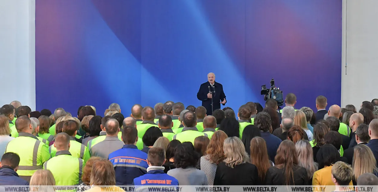 Александр Лукашенко в Светлогорске&nbsp;/ БЕЛТА