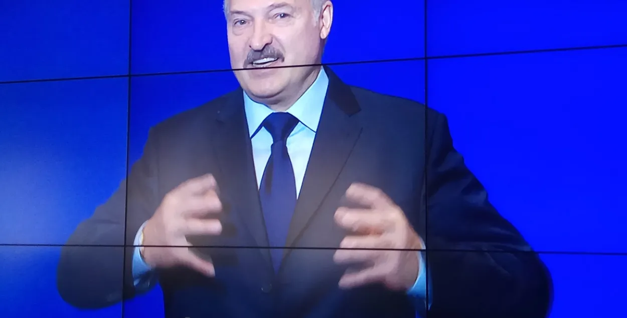 Аляксандр Лукашэнка на форуме "Мінскага дыялогу".