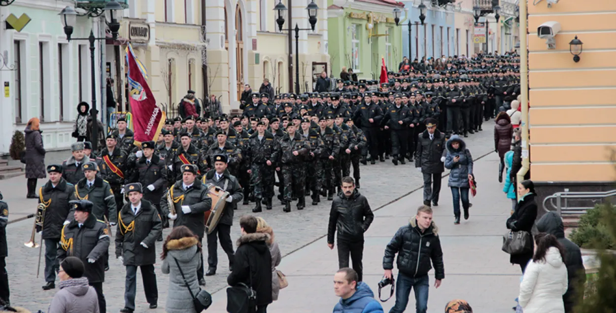 Як міністр налічыў "усяго" 405 міліцыянтаў на 100 тысяч грамадзян Беларусі