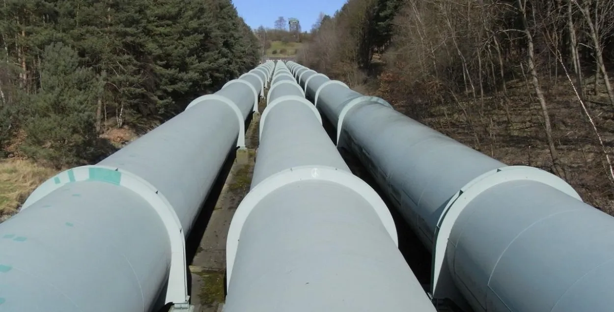 Russia refuses to pay more for oil transit / tvpworld.com, sample photo
