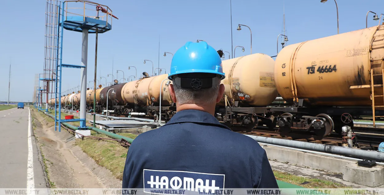 "Нафтан" остался без поставок от крупных российских нефтяных компаний / БЕЛТА