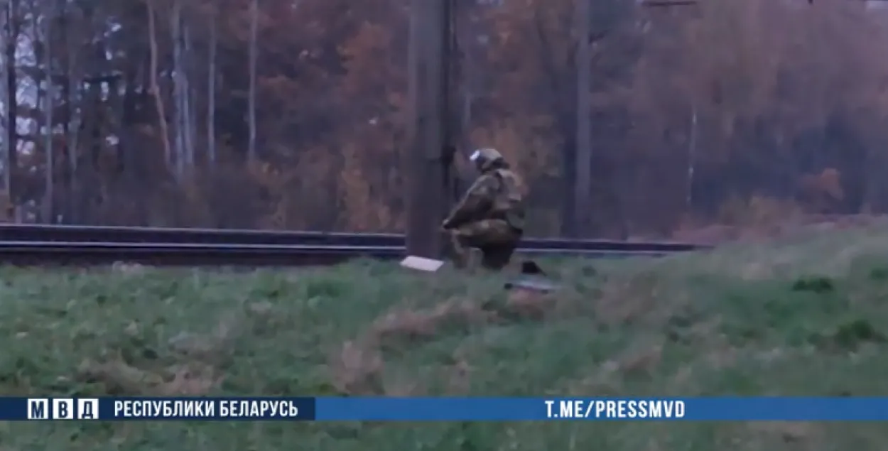 МУС: пад Смалявічамі на чыгунцы знайшлі муляж выбуховага прыстасавання