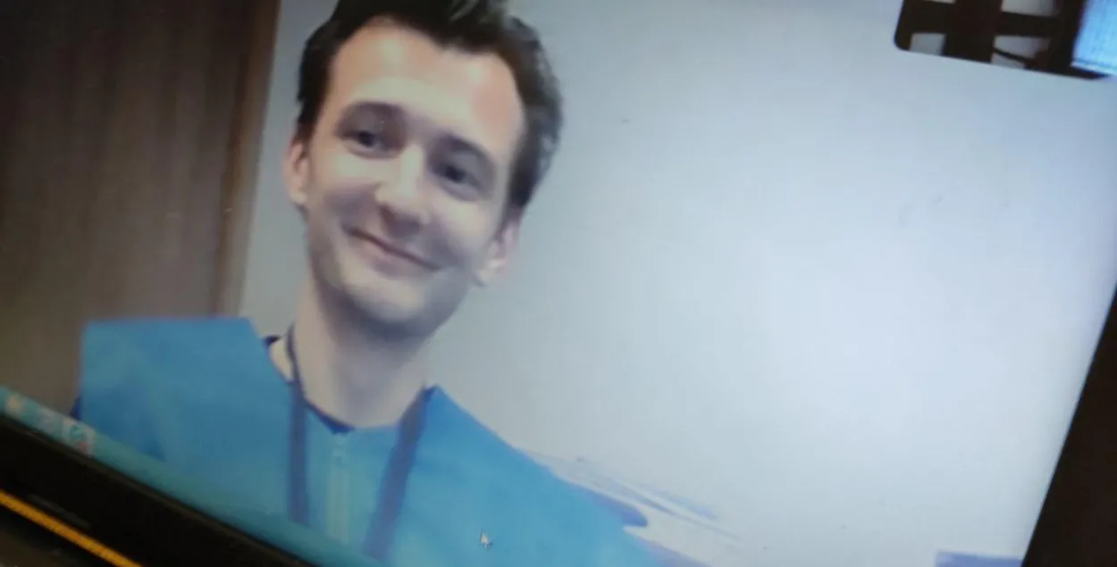 Aliaksei Sudnikau during a remote trial in Belarus&nbsp;/ Euroradio