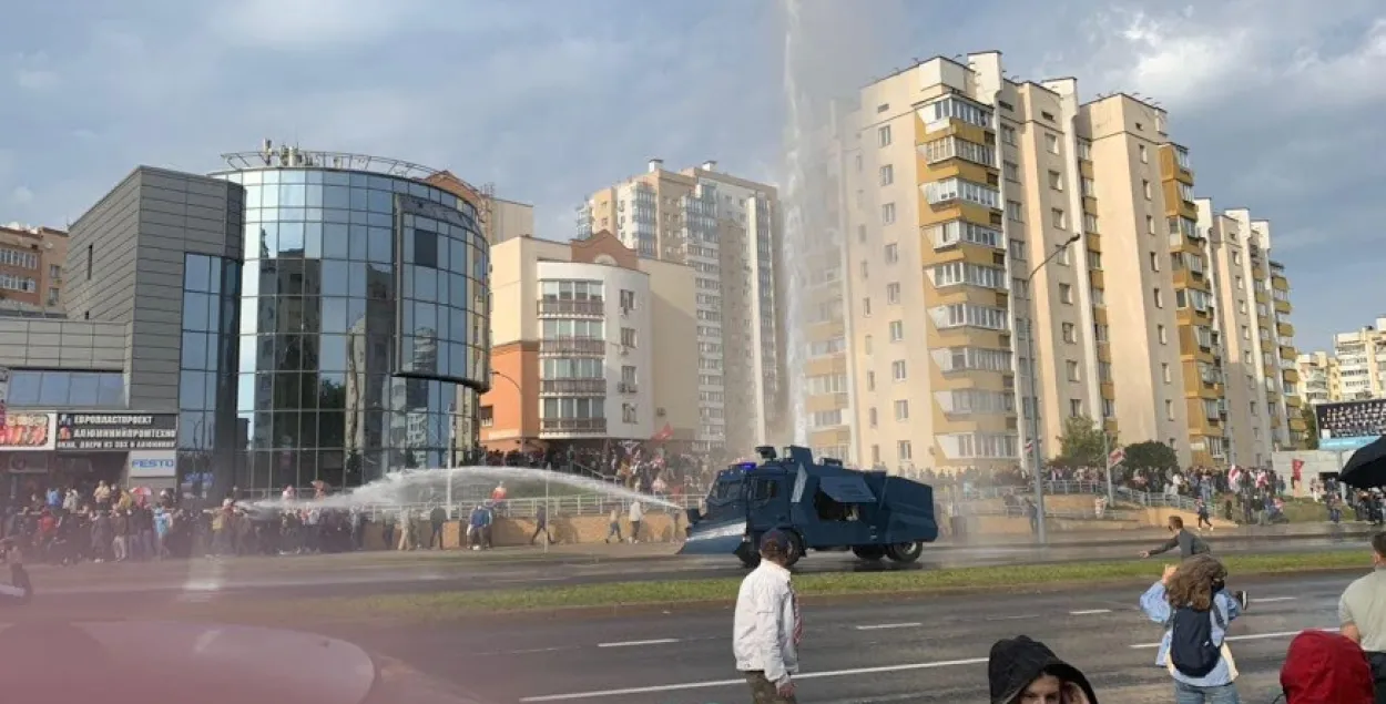 У МУС сцвярджаюць, што затрымалі мужчыну, які ў Мінску разукамплектаваў вадамёт