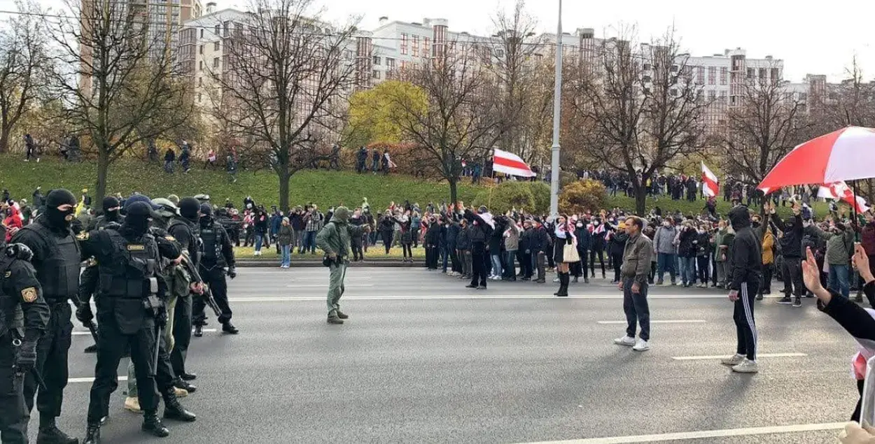 Противостояние на минской улице / Из архива Еврорадио