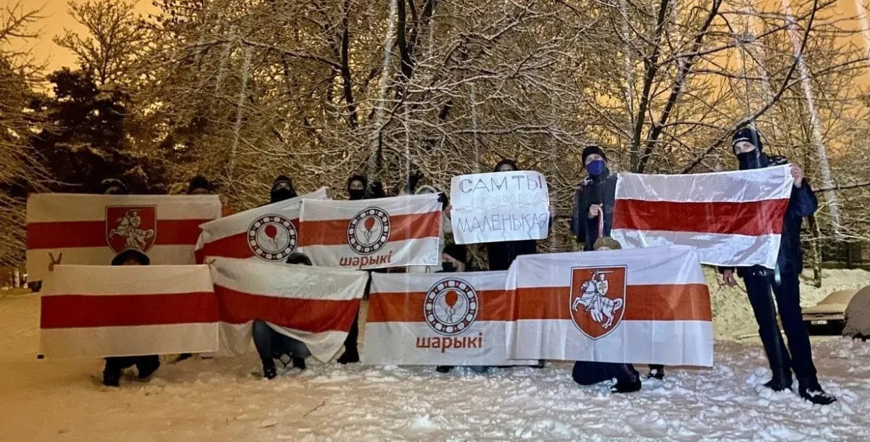 Красивые флэшмобы и марши: как прошло 22-е протестное воскресение в Беларуси