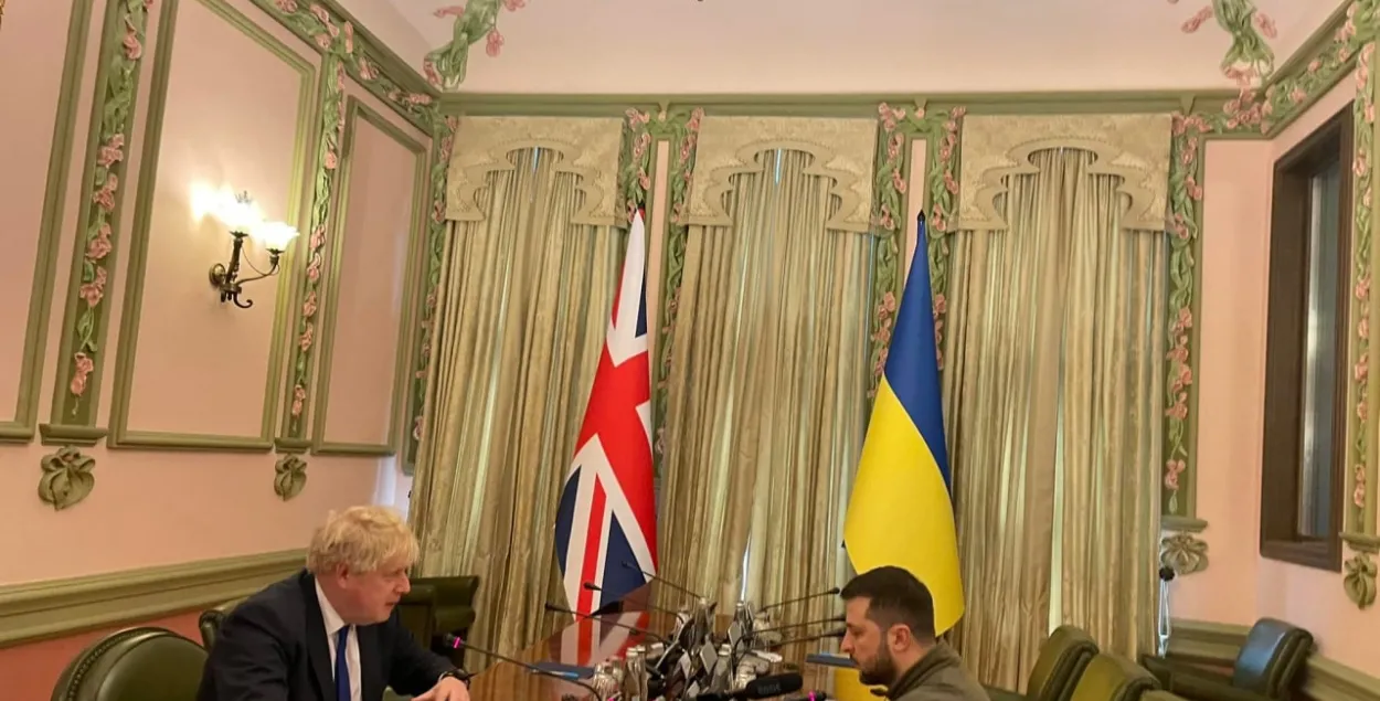 Сустрэча Барыса Джонсана і Уладзіміра Зяленскага ў Кіеве / УНИАН