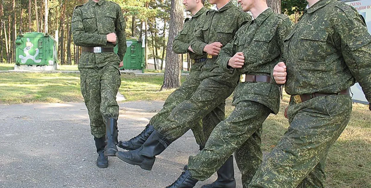 Сярод афіцэраў 72-га навучальнага цэнтра ў Печах правядуць атэстацыю 