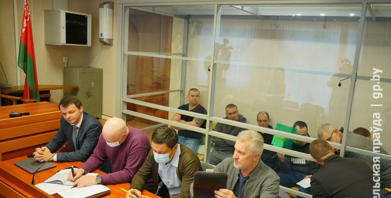 Падчас суда над удзельнікамі "Рабочага руху" / gp.by

