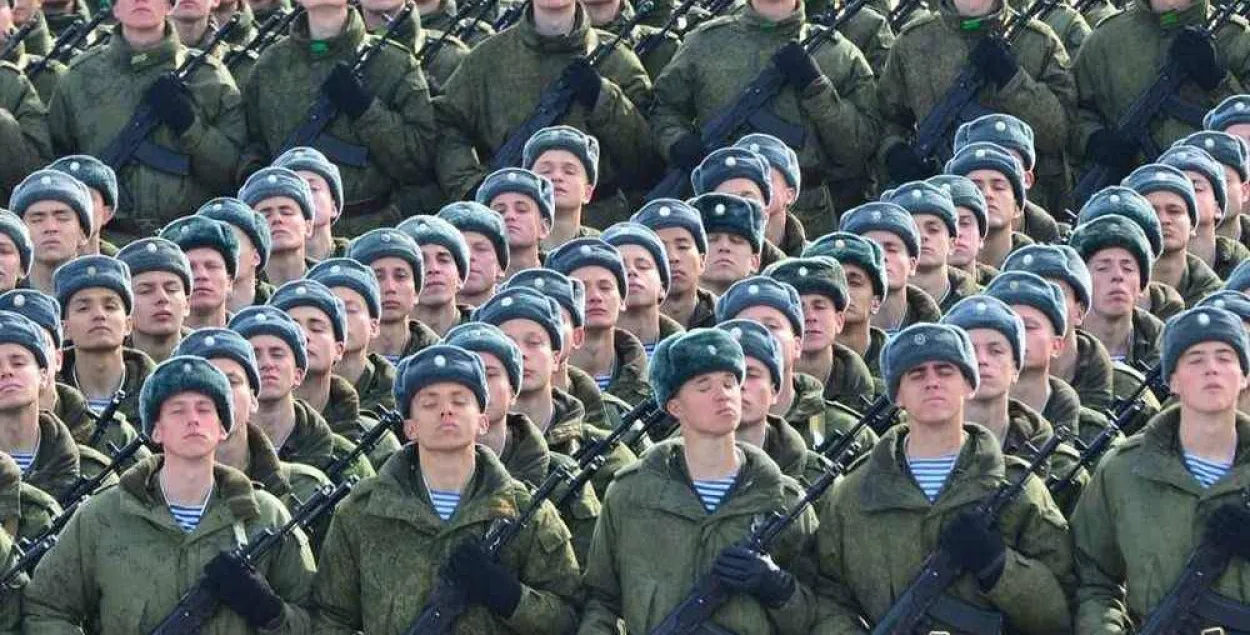 СМІ: Расія сцягнула войскі да беларускай мяжы з-за росту актыўнасці НАТА