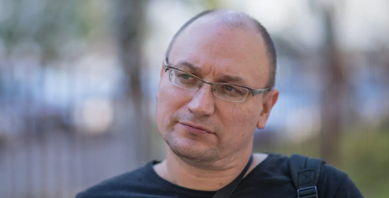 Міліцыя не хоча прасіць прабачэння ў мінчука, у кватэру якога ўварваўся АМАП