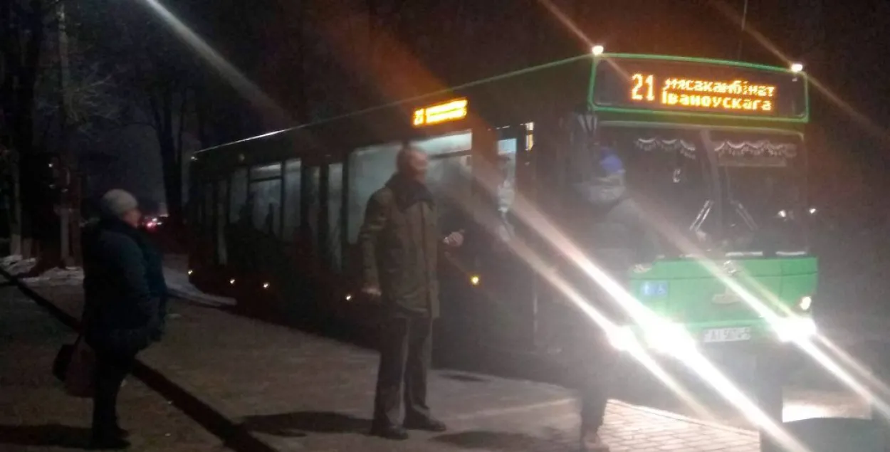 Аўтобуснага "зайца" ў Слуцку збілі да крыві