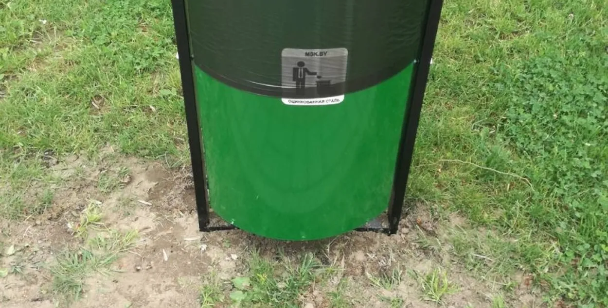 З мінскіх вуліцаў прыбяруць частку сметніц — каб было чысцей