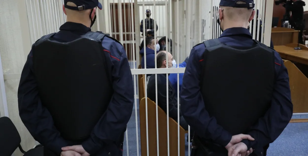 Папярэдняе судовае пасяджэнне па "справе Белгазпрамбанка" / sb.by​