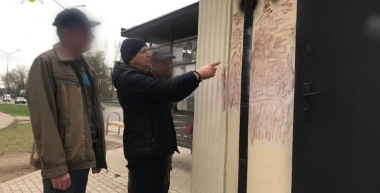 Лекара-рэаніматолага асудзілі на два гады за падпал чатырох "Табакерак"
