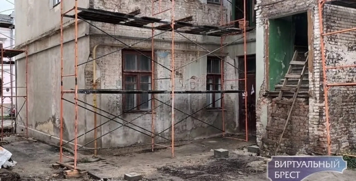 Только за прошлый год на сайте 115.бел было оставлено почти два миллиона жалоб на проблемы ЖКХ /&nbsp;virtualbrest.ru
