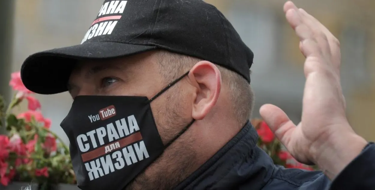 Сергей Тихановский на митинге в 2020 году
