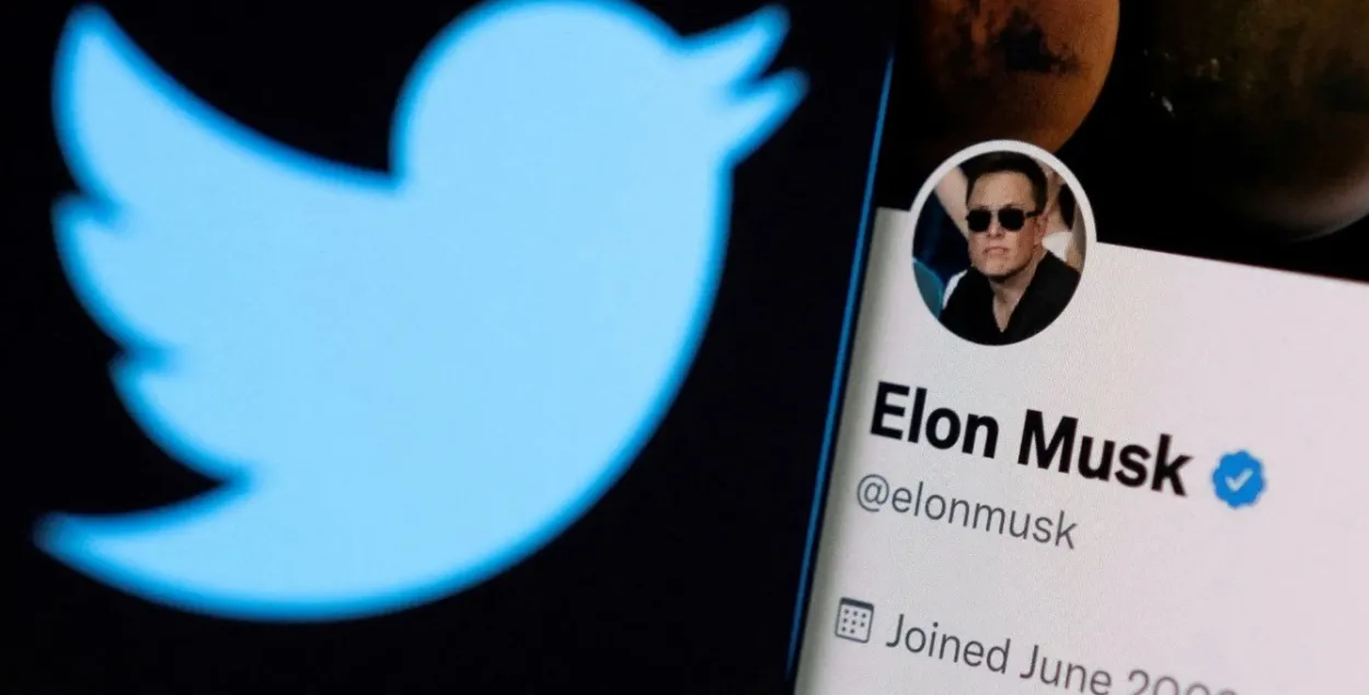 Илон Маск решил провести ребрендинг Twitter / Reuters
