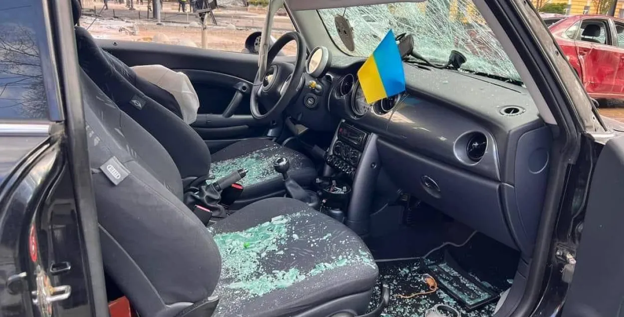 Разбіты аўтамабіль у цэнтры Кіева /&nbsp;@UA_National_Police
