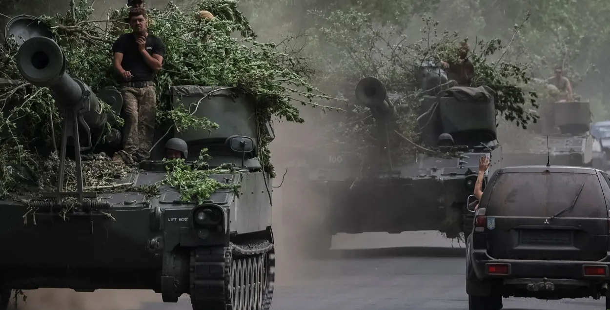 Украінскія вайскоўцы на амерыканскіх самаходных гаўбіцах у Данецкай вобласці&nbsp;/ Reuters