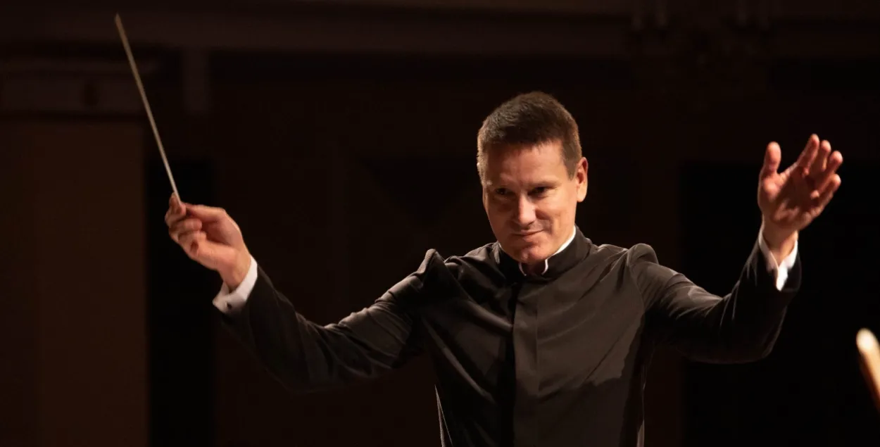 Дирижер Артем Макаров / muzlifemagazine.ru