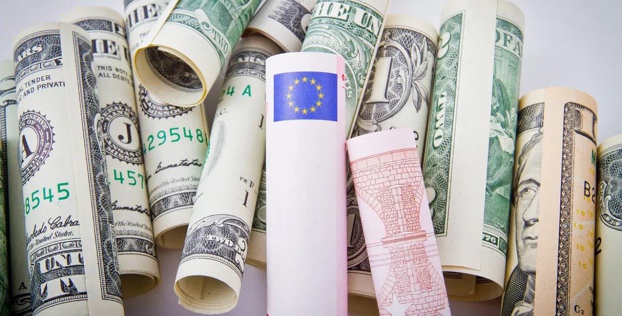 Еўра падскочыў амаль на 4% і прабіў трохтыднёвы максімум