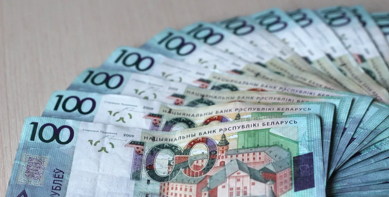 У Белстаце распавялі пра заробкі беларусаў
