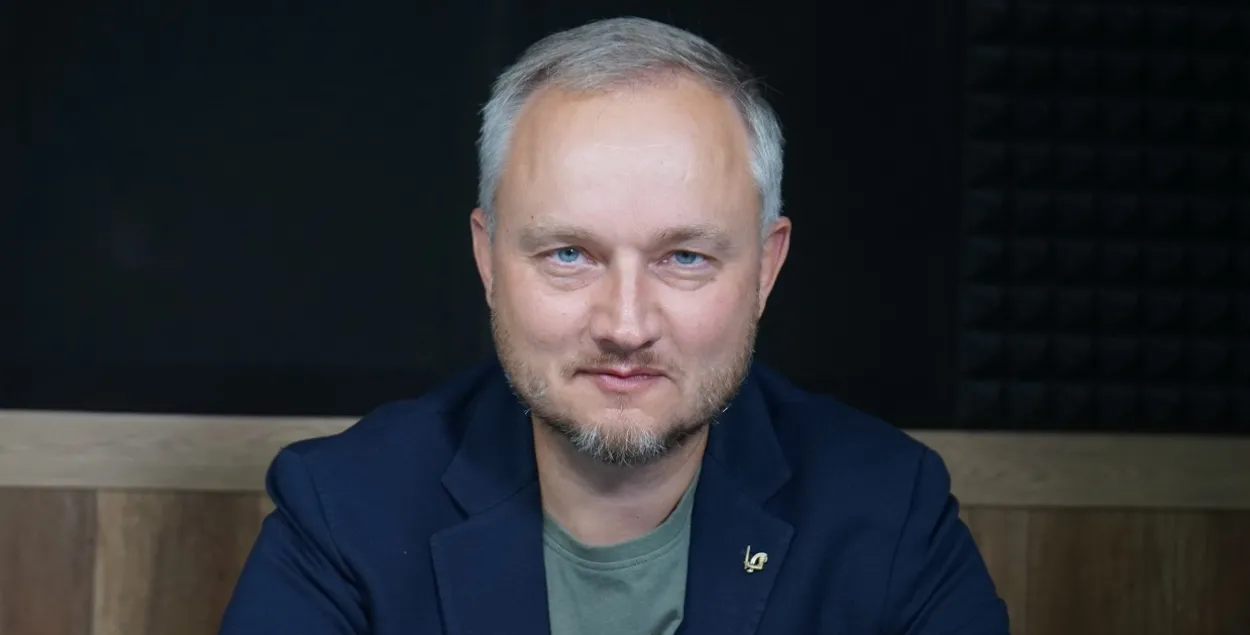 Аляксандр Азараў
