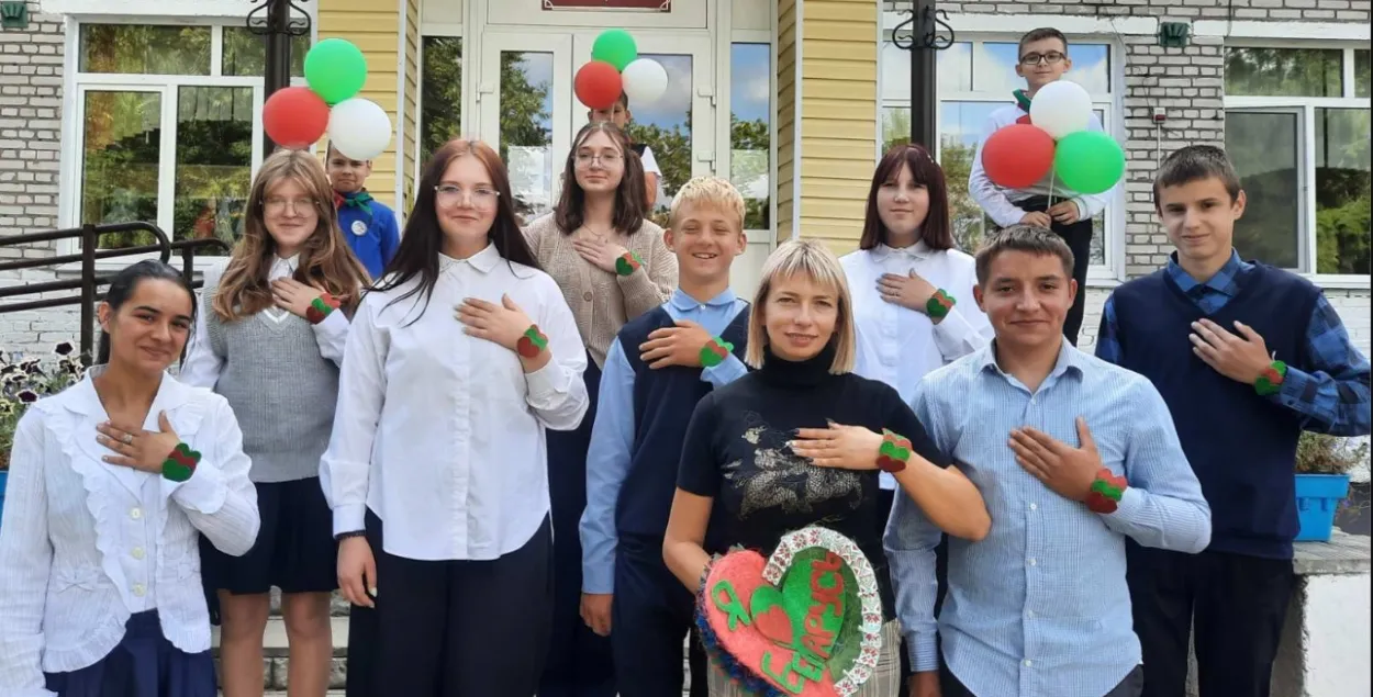 Ідэалагічная акцыя ў школе, ілюстрацыйнае фота
