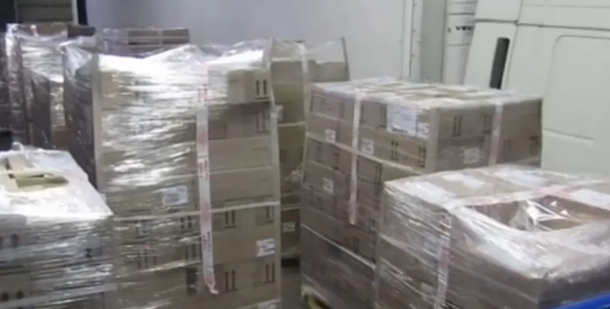 Больш за 250 тысяч адзінак касметыкі ў дакументах адлюстравана не было
