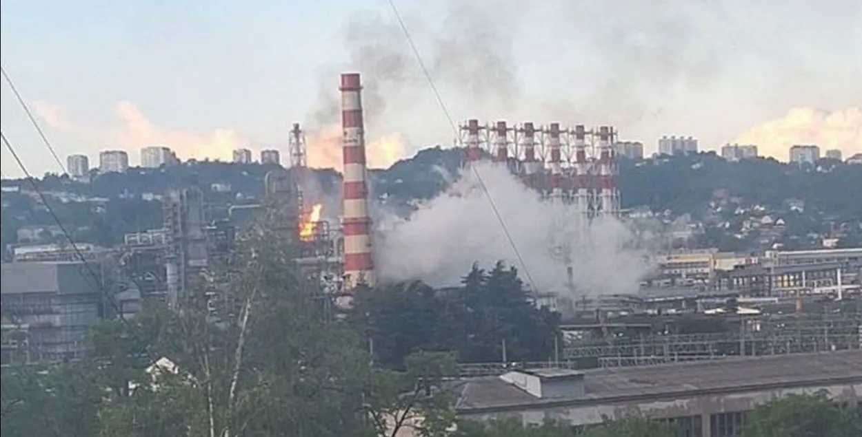 Пожар на НПЗ в Туапсе
