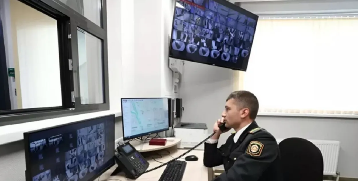 Міліцыя прыняла данос па тэлефоне (ілюстрацыйнае фота)
