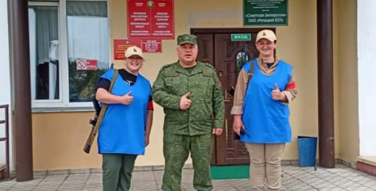 Палкоўнік і член Савета Рэспублікі Андрэй Крываносаў
