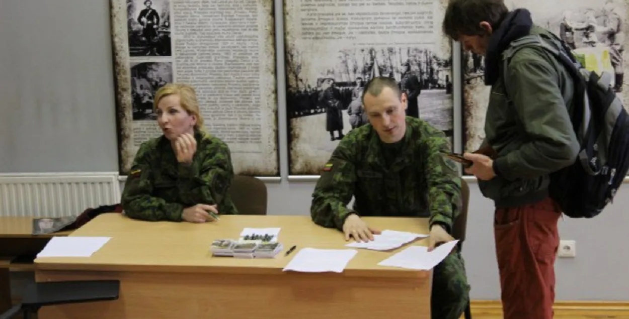 Пасля атрымання позвы выпускнікі не змогуць паступіць у ВНУ
