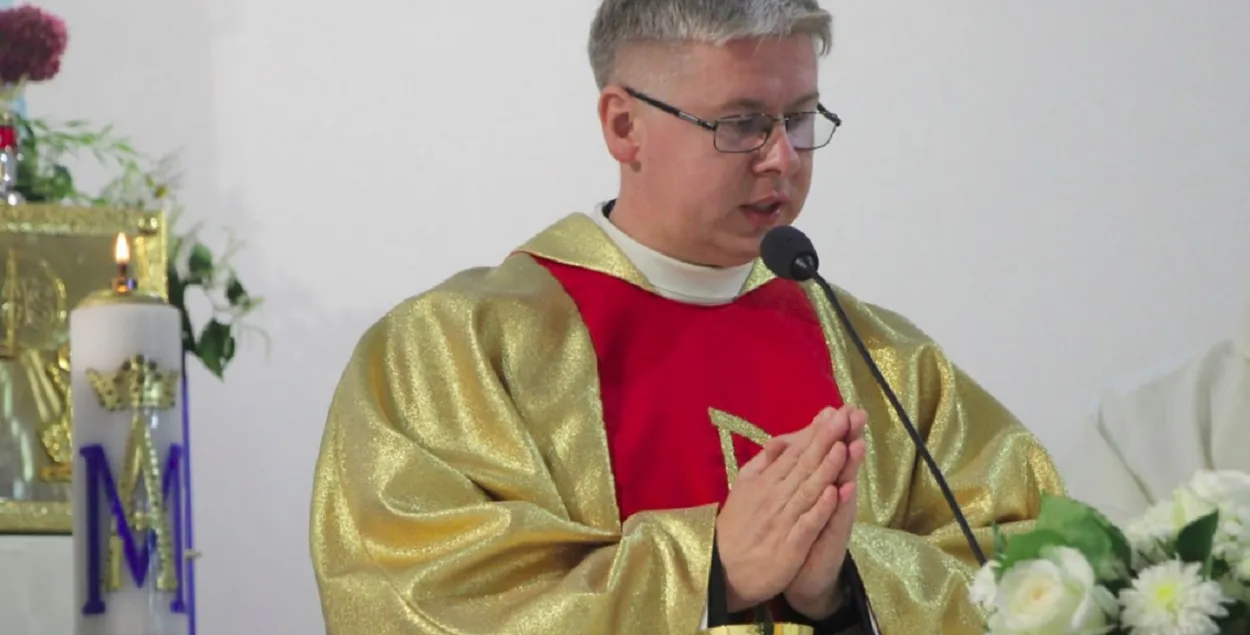 Анджэй Юхневіч 
