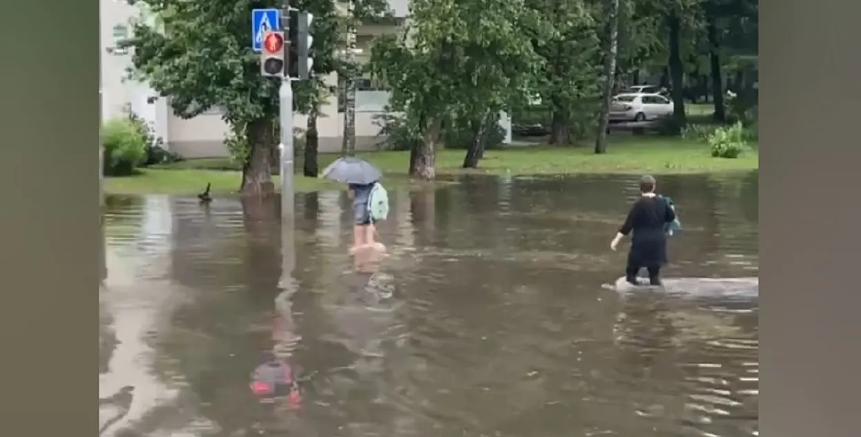 Патоп на Лагойскім тракце ў Мінску
