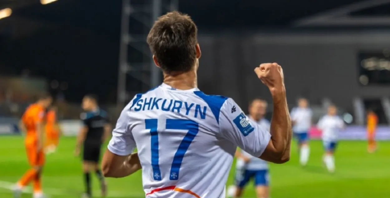 Ілля Шкурын
