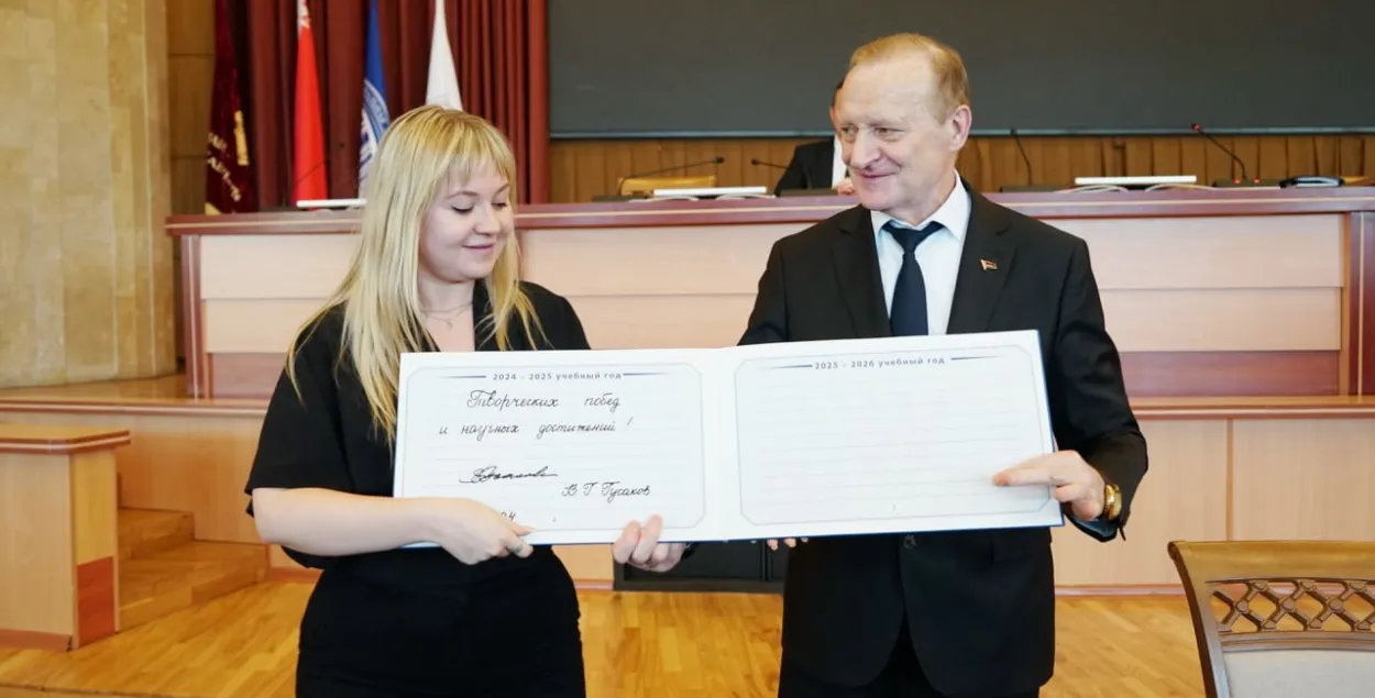 Владимир Гусаков руководит НАН РБ более десятилетия
