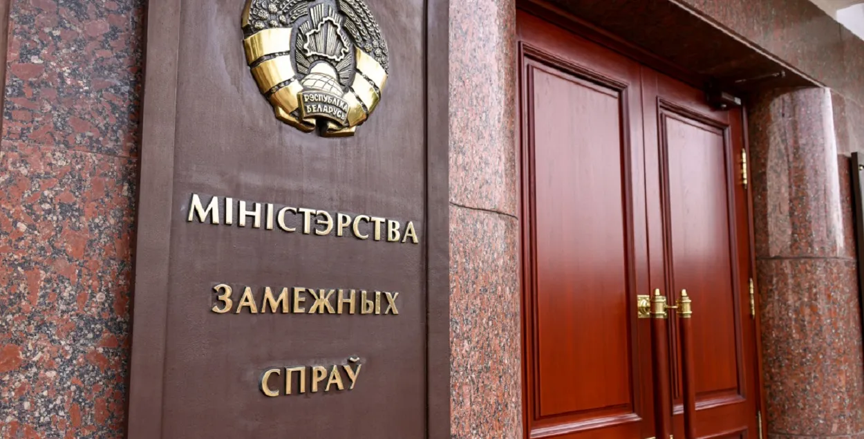 Рэжым Лукашэнкі спрабуе наладзіць кантакты з Захадам?
