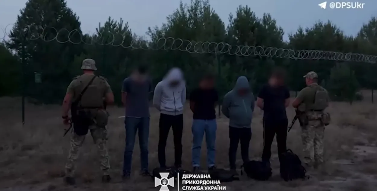 Задержанные украинские уклонисты
